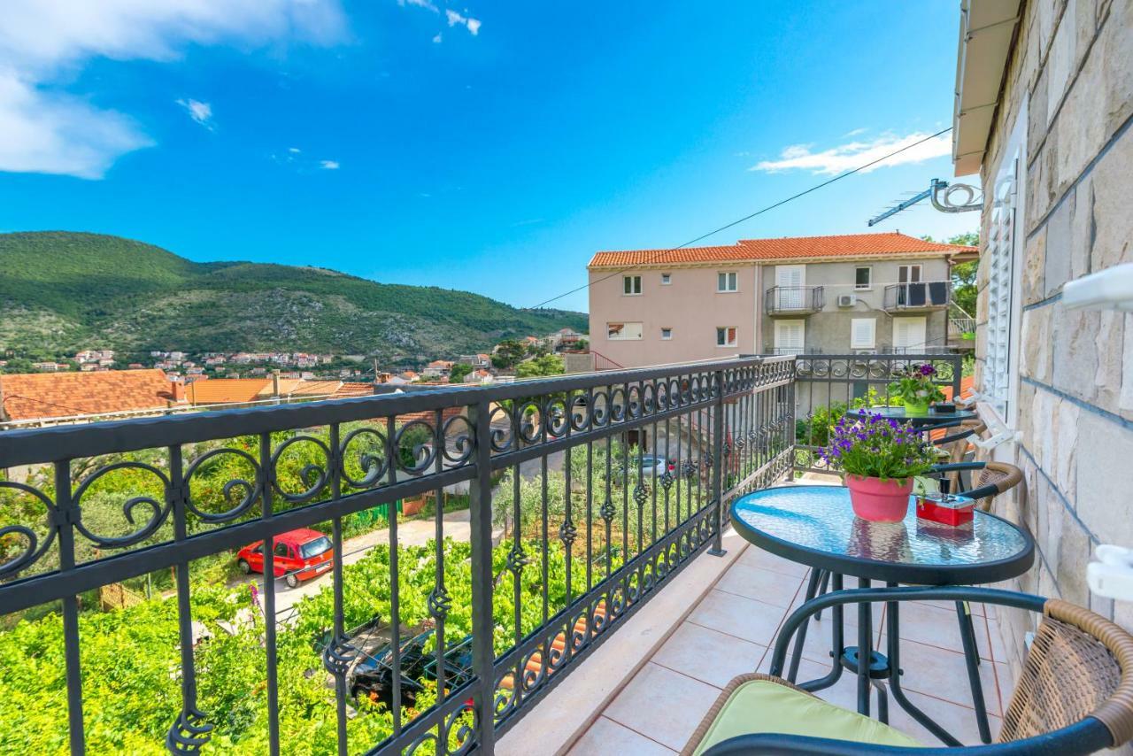 Tranquility And Nature In 4 Bedroom With Sea View Mokošica エクステリア 写真