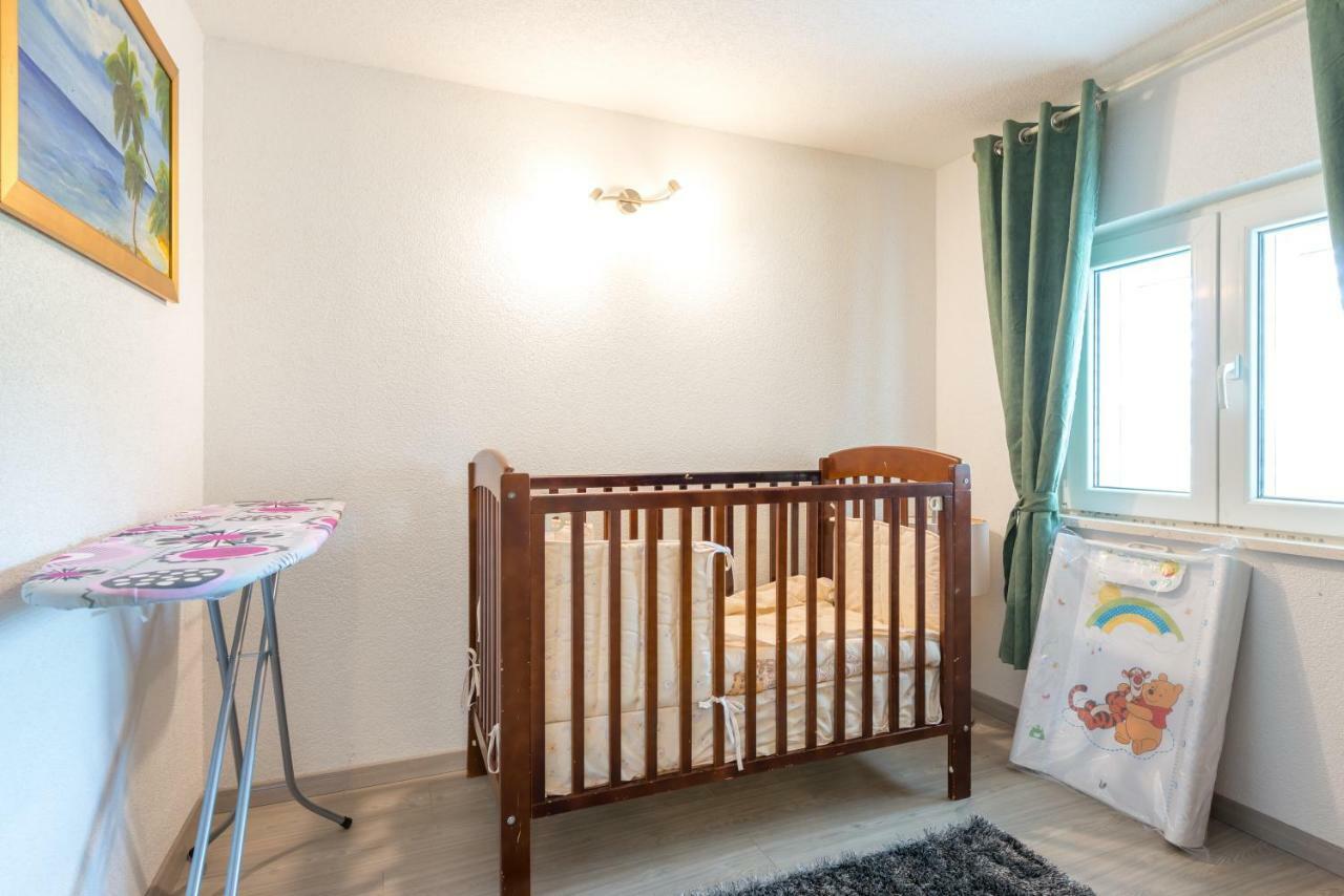Tranquility And Nature In 4 Bedroom With Sea View Mokošica エクステリア 写真